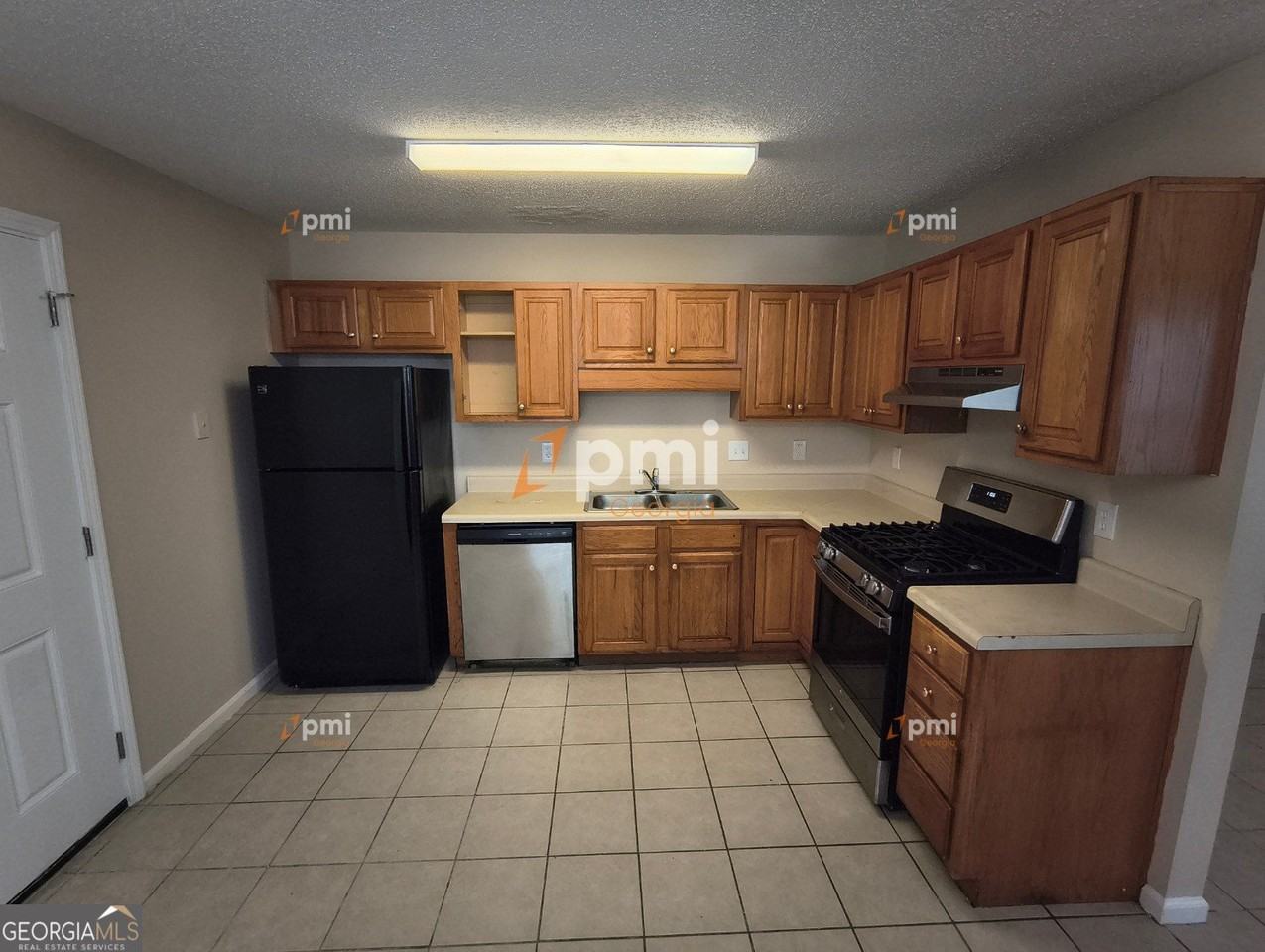 125 Orchard Pass - Photo 2 of 12