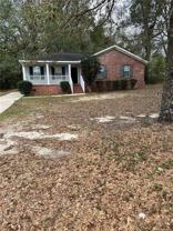 231 Lakeview Dr - Photo 1 of 1