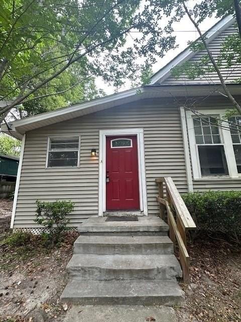 122 Glenwood St Apt A - Photo 3 of 10