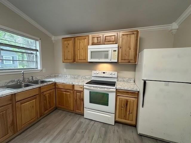 122 Glenwood St Apt A - Photo 5 of 10