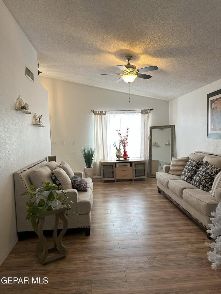 12621 Tierra India Way - Photo 2 of 16