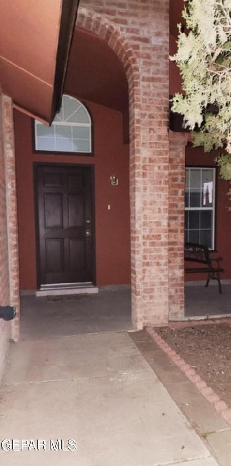 3616 Dominican St - Photo 2 of 6