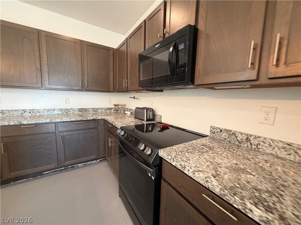 5576 S Gilliam St - Photo 4 of 45