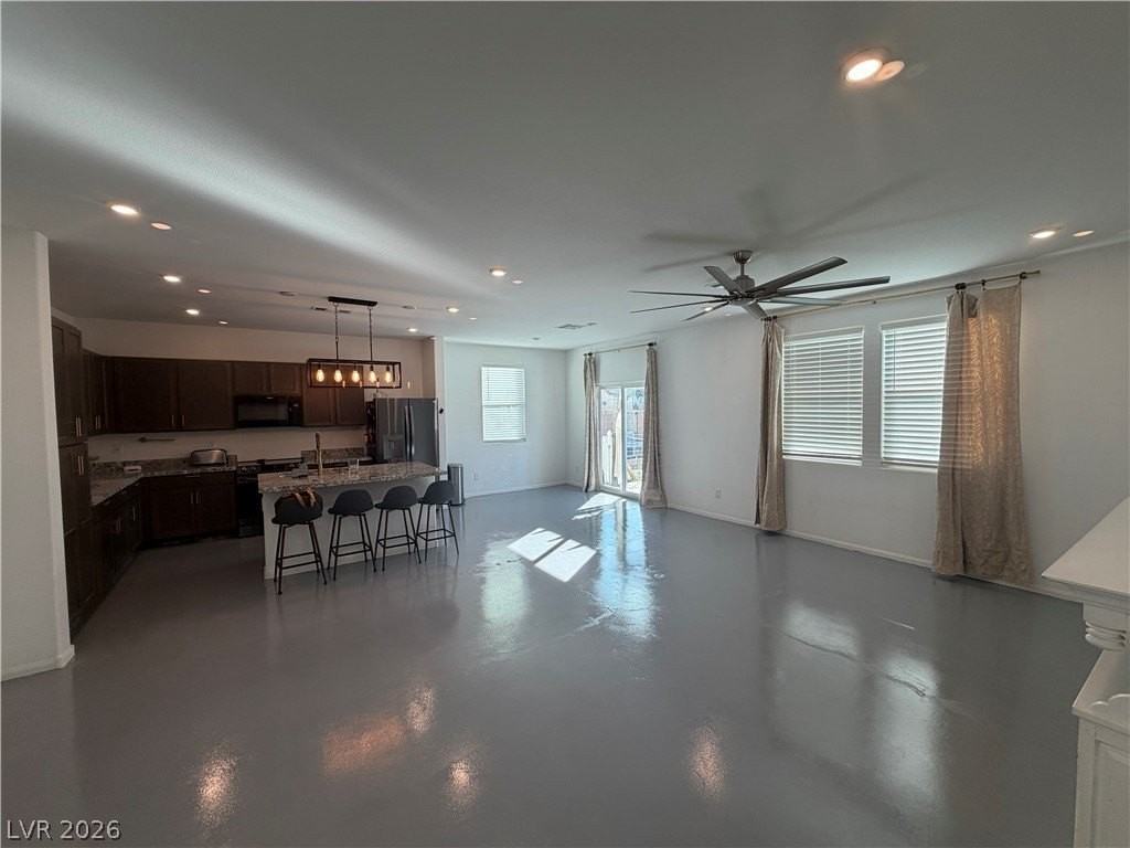 5576 S Gilliam St - Photo 5 of 45