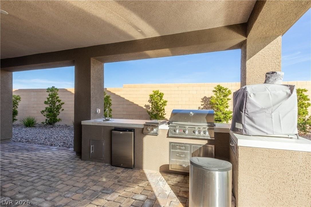 3489 Lamberto Cliff Way - Photo 4 of 40