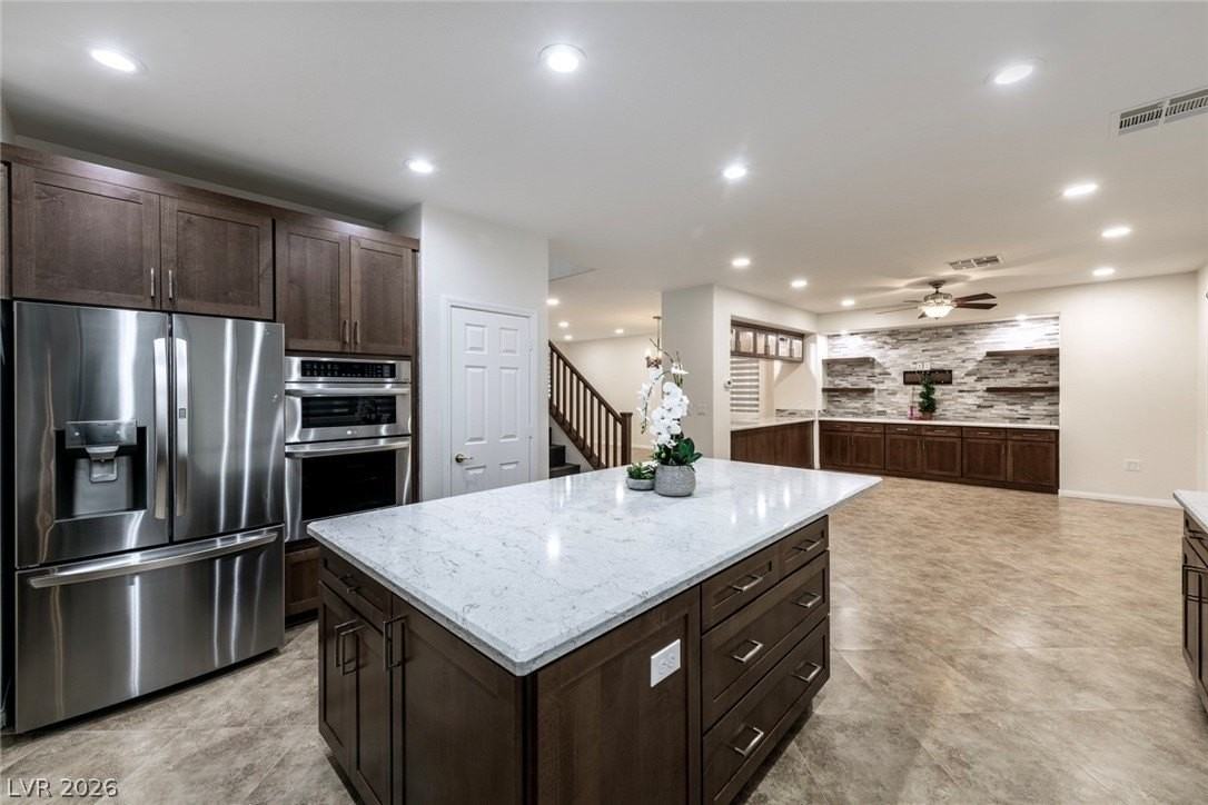 3088 Archdale St - Photo 4 of 50