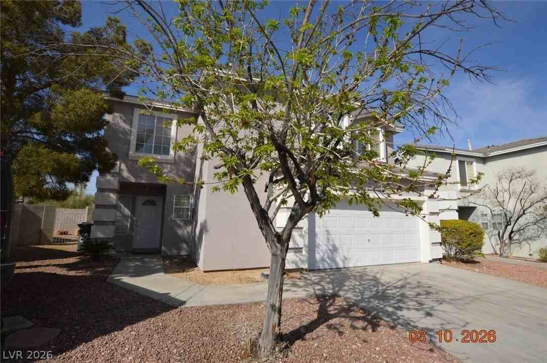 8236 Golf Player Ave - Photo 3 of 22