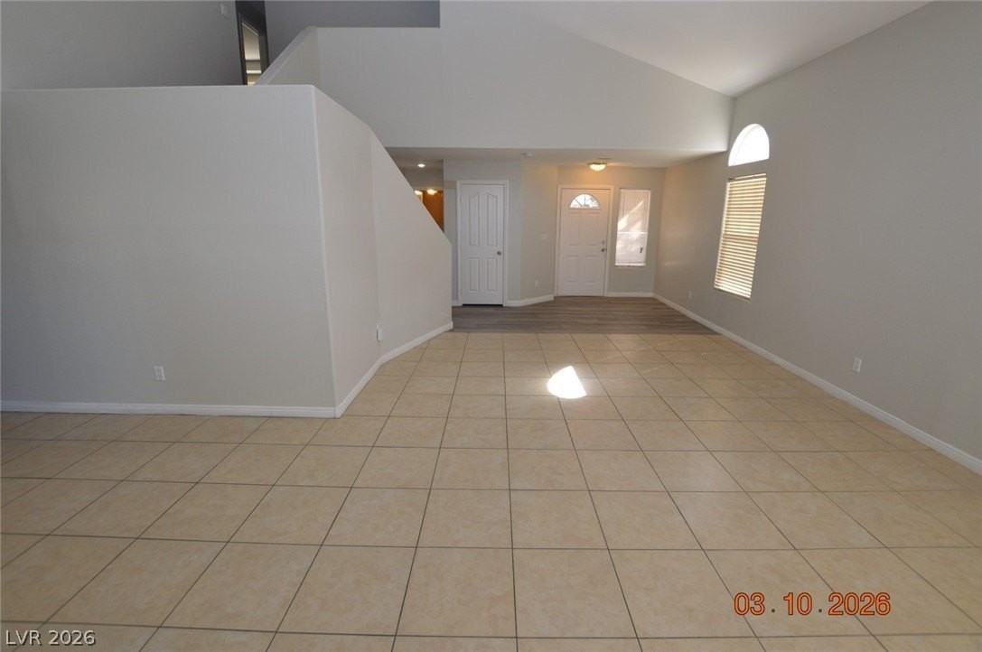 8236 Golf Player Ave - Photo 4 of 22