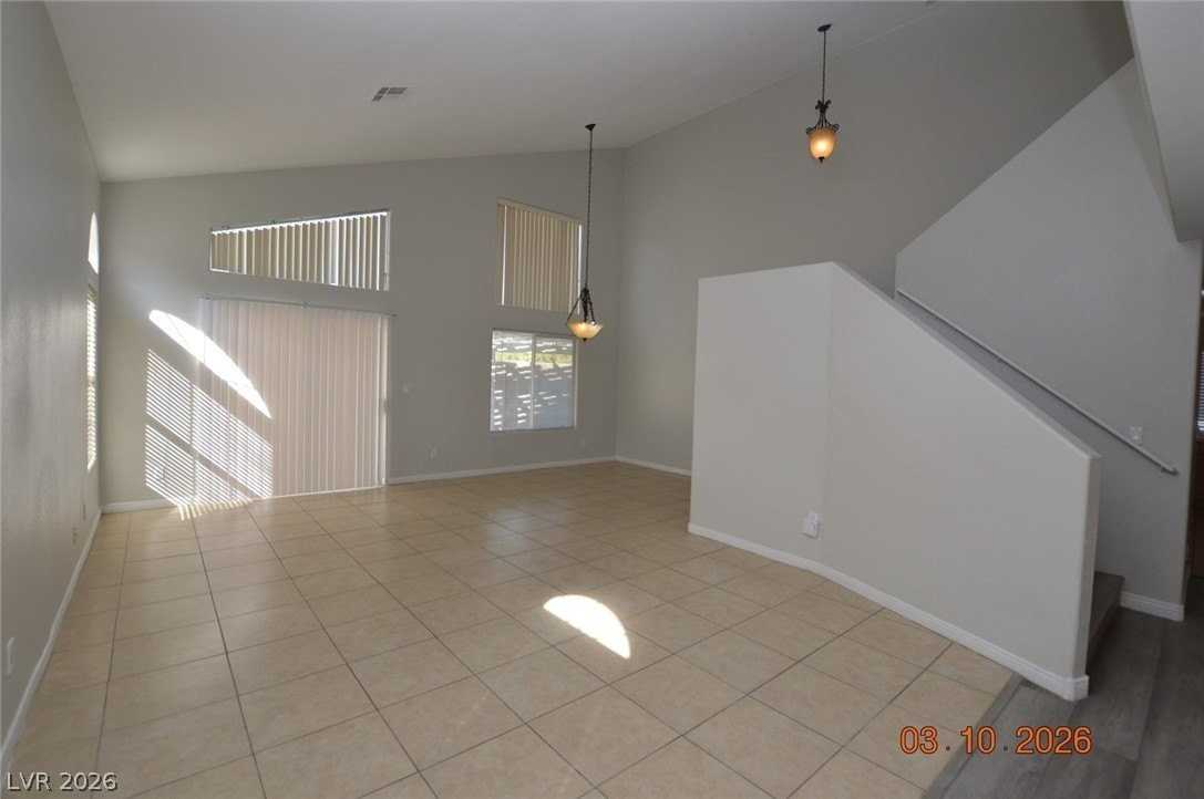 8236 Golf Player Ave - Photo 6 of 22