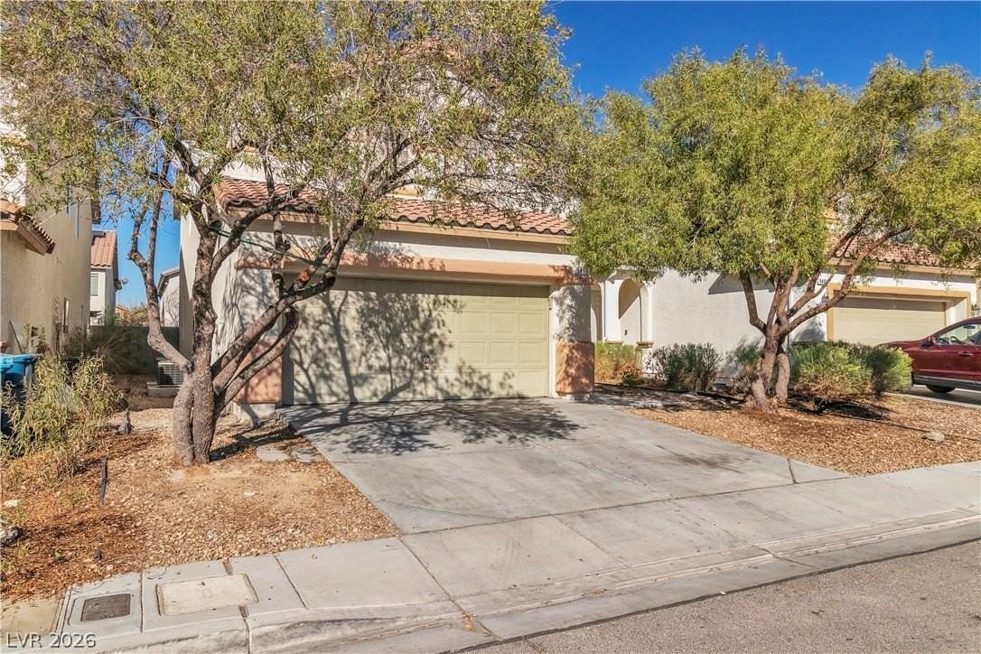 9490 Vivid Colors Ave - Photo 2 of 38