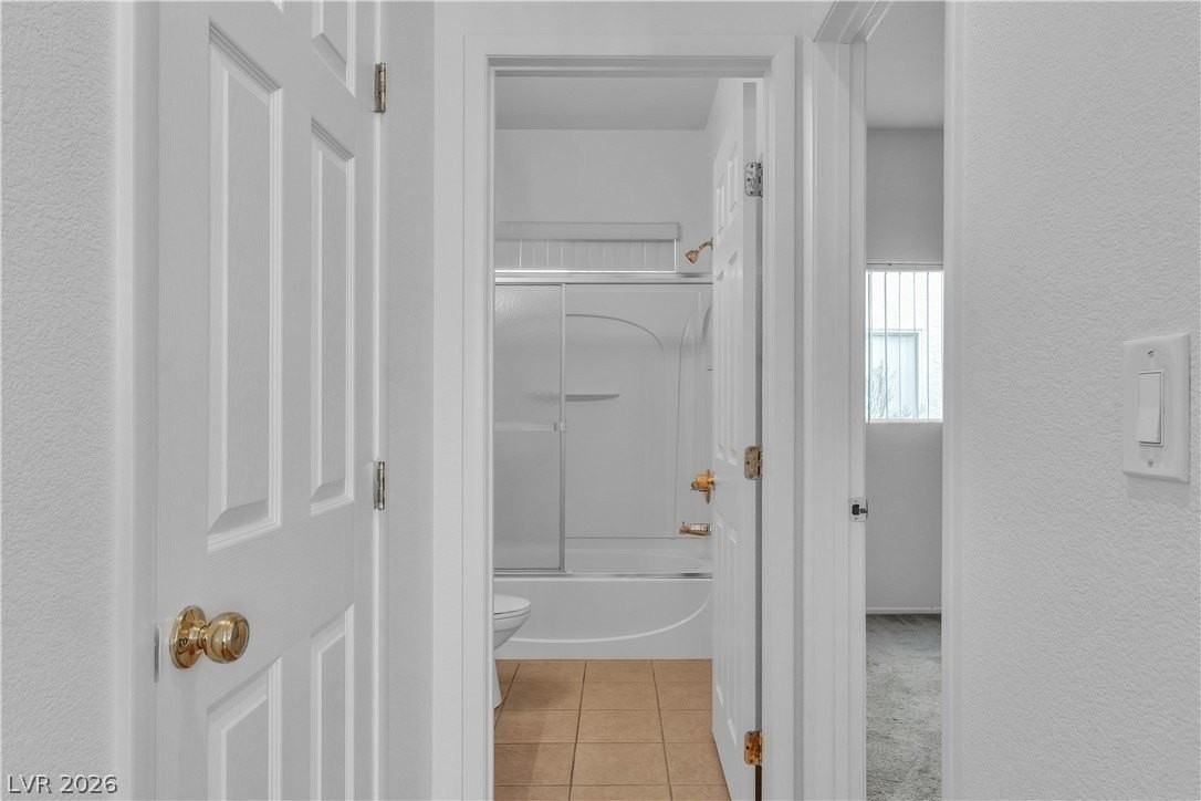 9490 Vivid Colors Ave - Photo 5 of 38