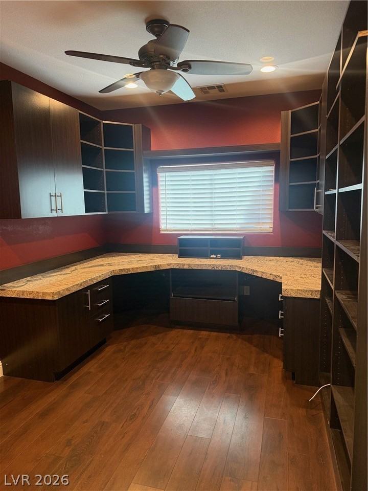 10849 Wallflower Ave - Photo 4 of 20