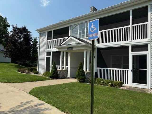 4107 Inverness St - Photo 2 of 18