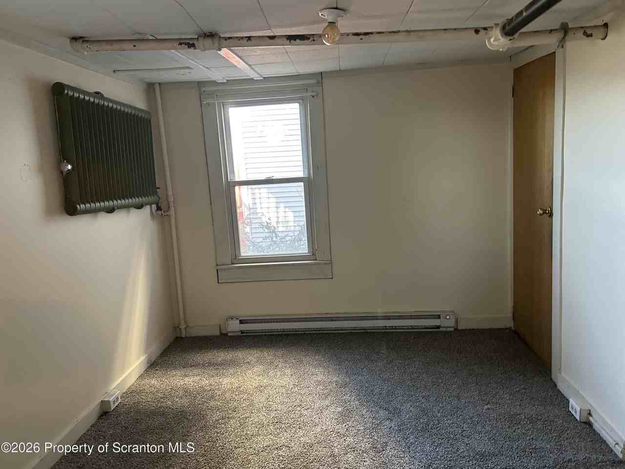 510 Moltke Avenue unit: Basement #3 - Photo 4 of 11