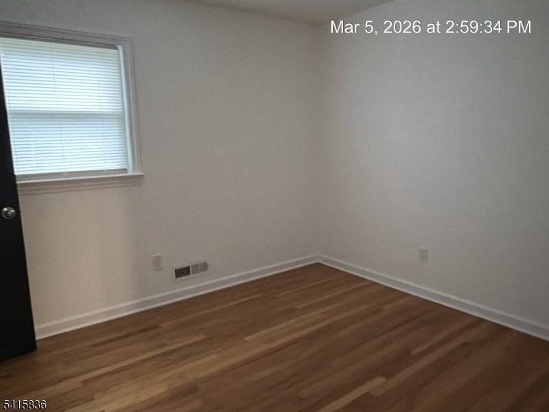 900 Smith St #2 - Photo 6 of 9