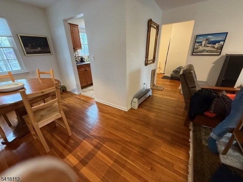 2 Wedgewood Dr Apt 4 - Photo 6 of 15