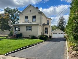 featured image of 610 Downer St