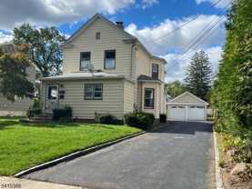 610 Downer St - Photo 1 of 1