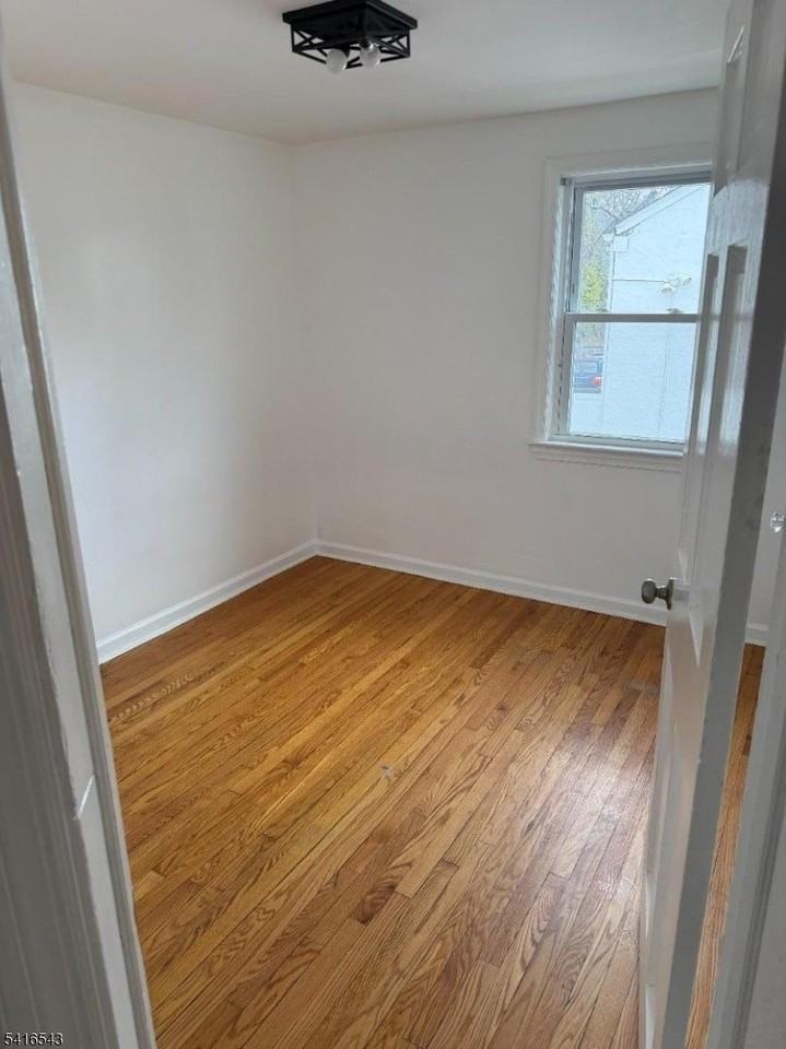 401 E Front St #2 - Photo 2 of 7