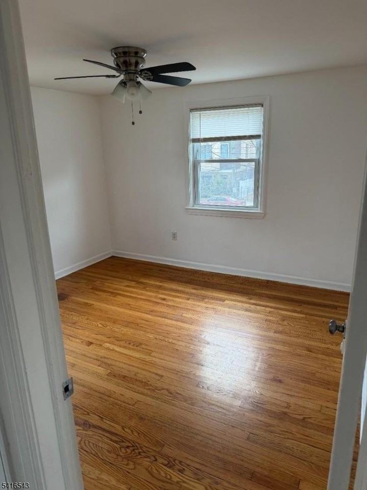 401 E Front St #2 - Photo 3 of 7