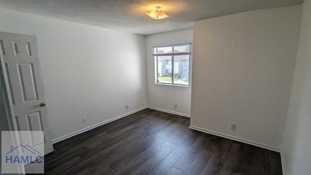 910 Brett Dr Apt 150 - Photo 2 of 10