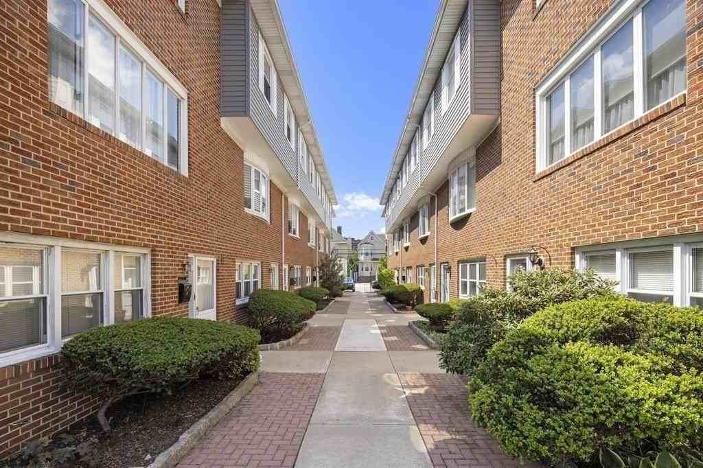 43 W 30th St #A - Photo 2 of 18