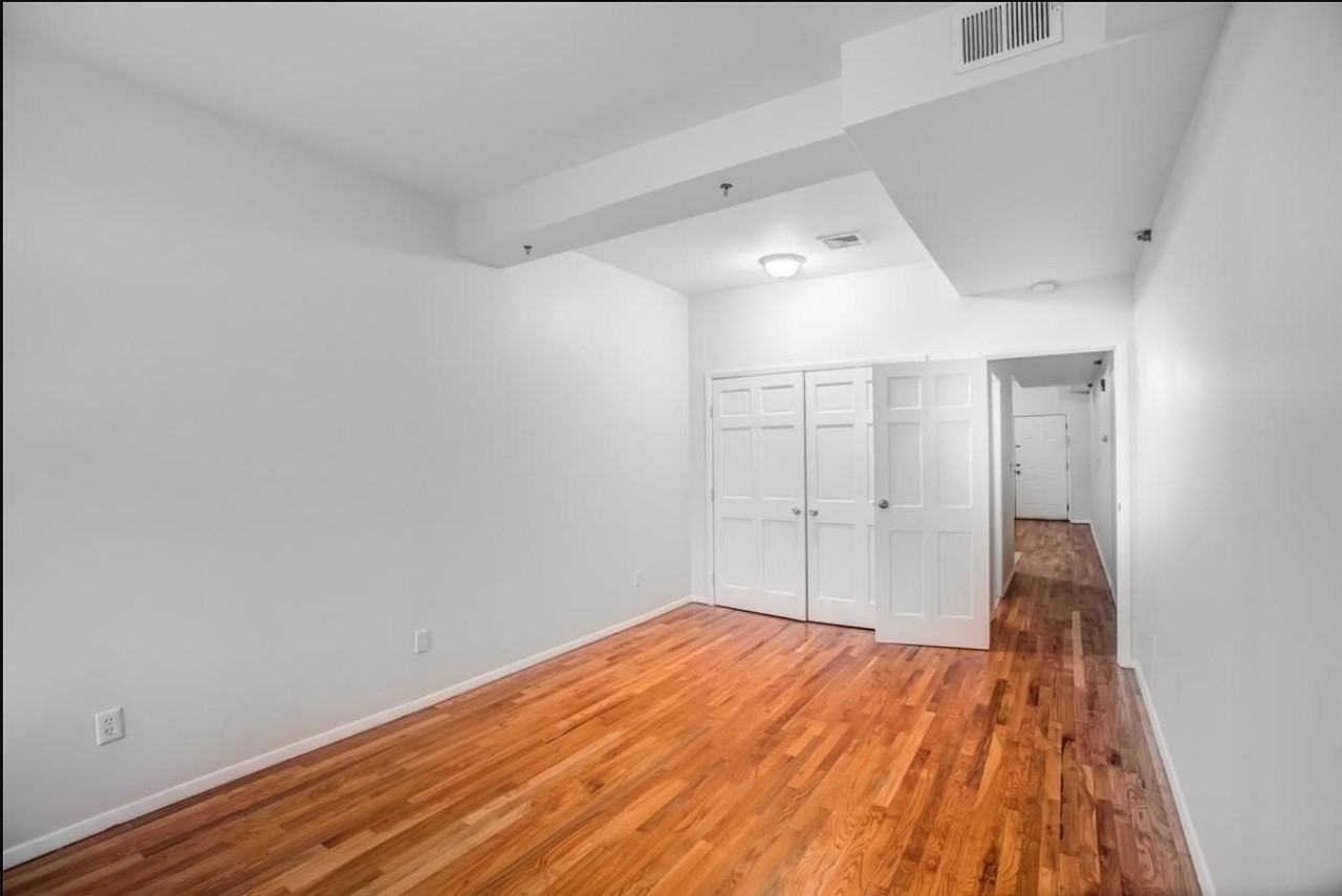 132 Jefferson St #2R - Photo 5 of 7