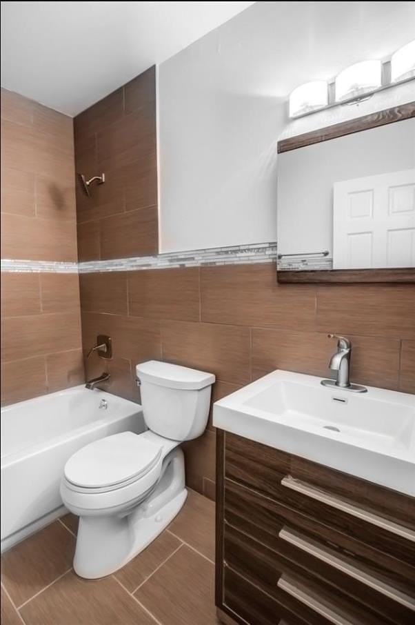 132 Jefferson St #2R - Photo 6 of 7