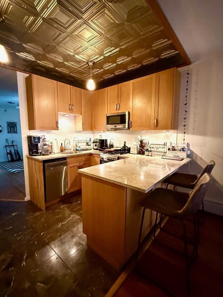 278 Monmouth St #3L - Photo 2 of 14