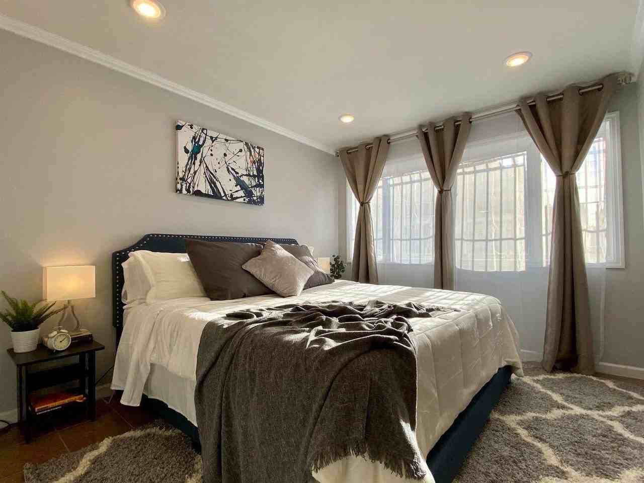 86 Oak St #A - Photo 4 of 18