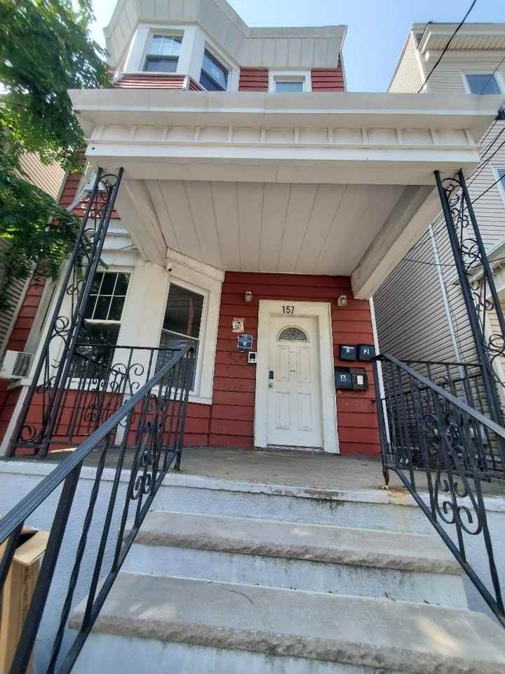 157 Bidwell Ave #2 - Photo 5 of 34