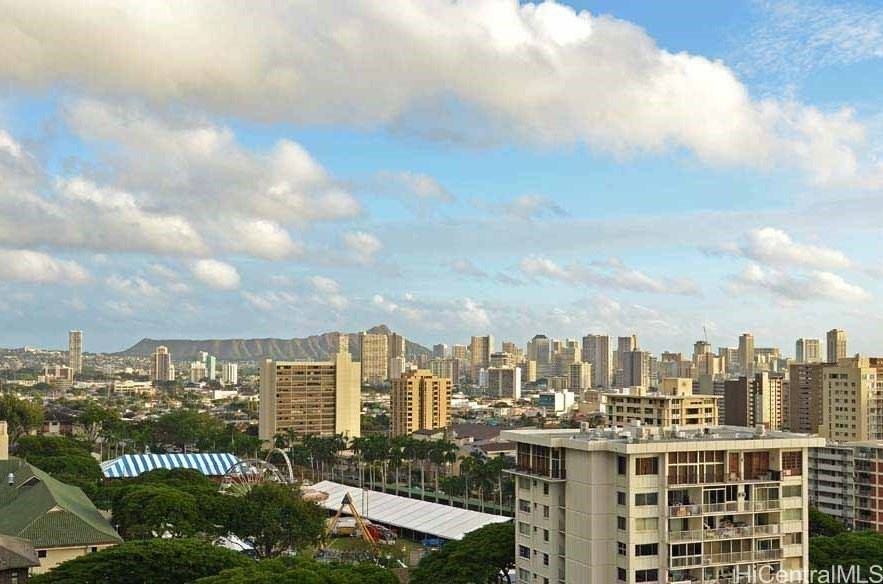 1541 Dominis St Apt 1901 - Photo 5 of 9