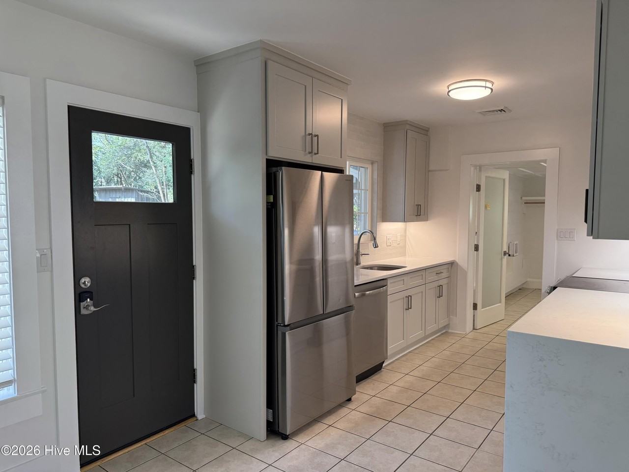 4707 Trent Woods Dr - Photo 5 of 24