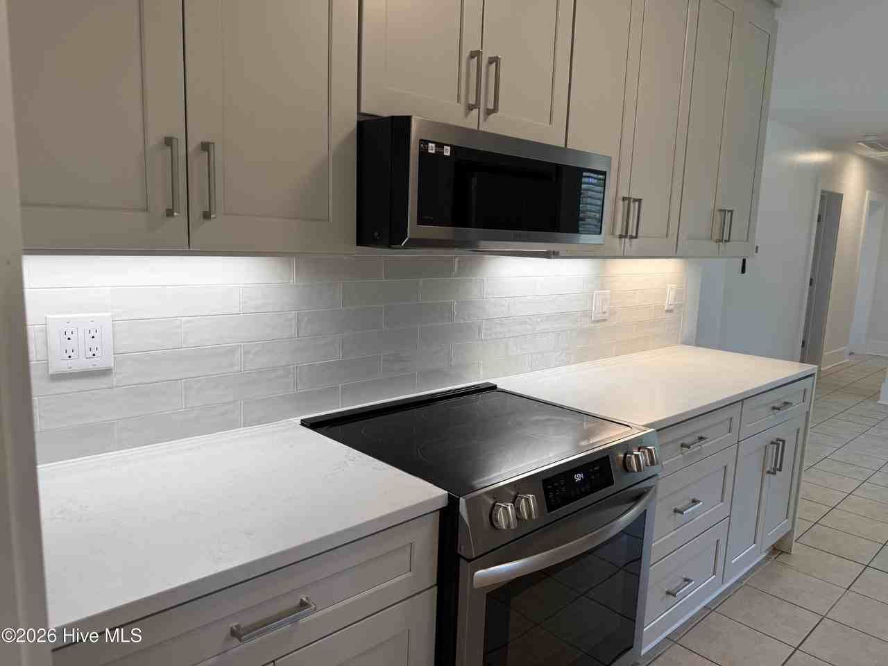 4707 Trent Woods Dr - Photo 7 of 24