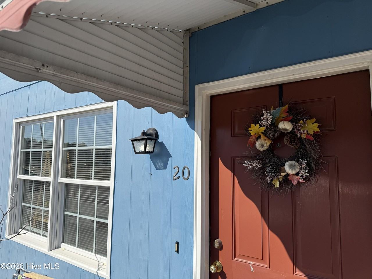 3810 Symi Cir Apt 20 - Photo 2 of 9