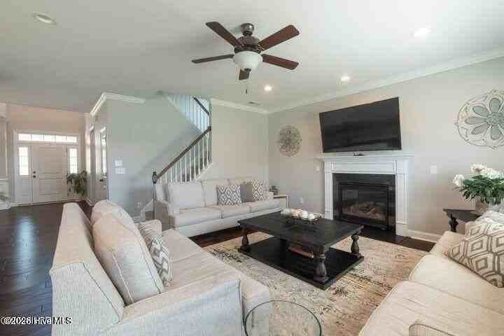 3204 Rounding Bend Rd - Photo 6 of 32