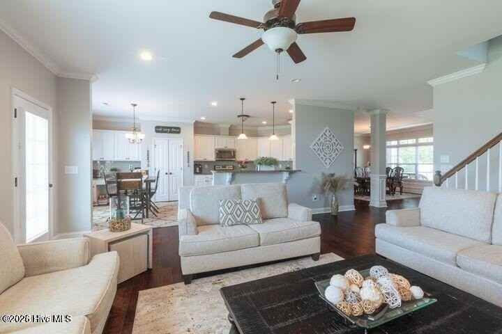 3204 Rounding Bend Rd - Photo 7 of 32