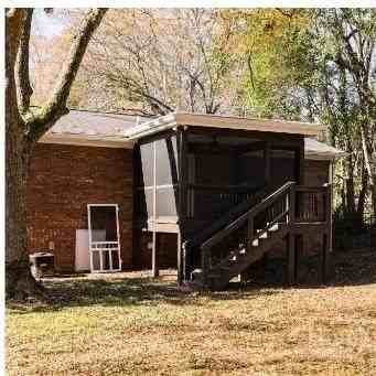 330 Willow Run - Photo 3 of 6