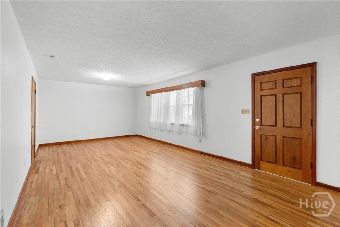 181 Heidt Rd - Photo 4 of 24