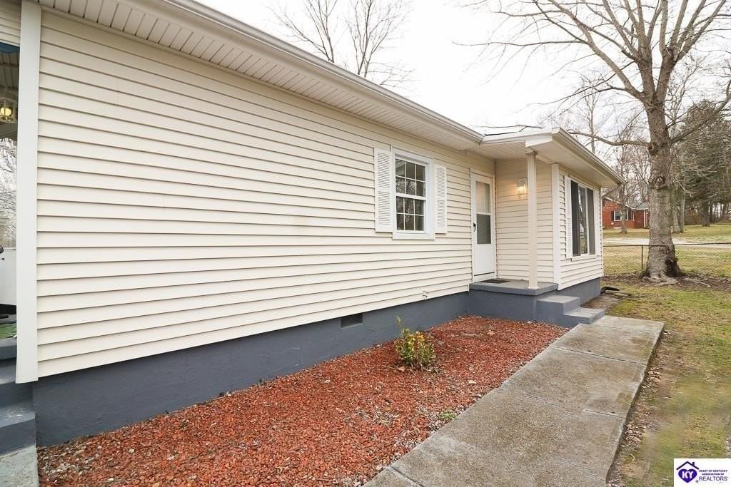 407 Knox Ave - Photo 2 of 24