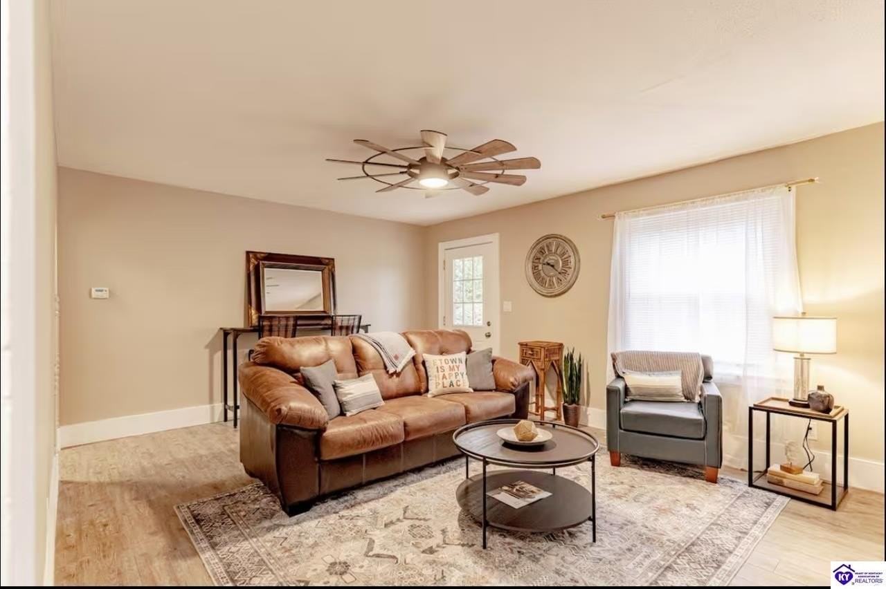 906 N Main Street Road - Photo 2 of 15