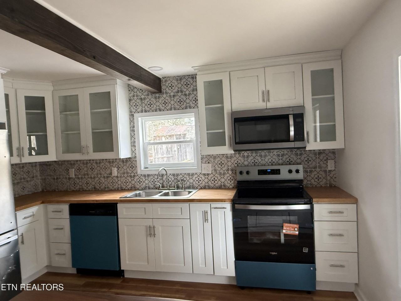 2281 Lone Mountain Rd Unit A - Photo 4 of 36