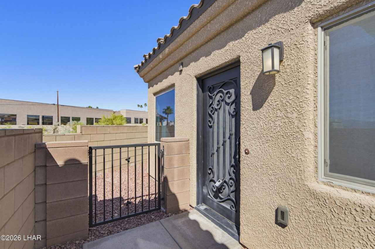 490 Lake Havasu Ave N Unit C #C - Photo 2 of 24