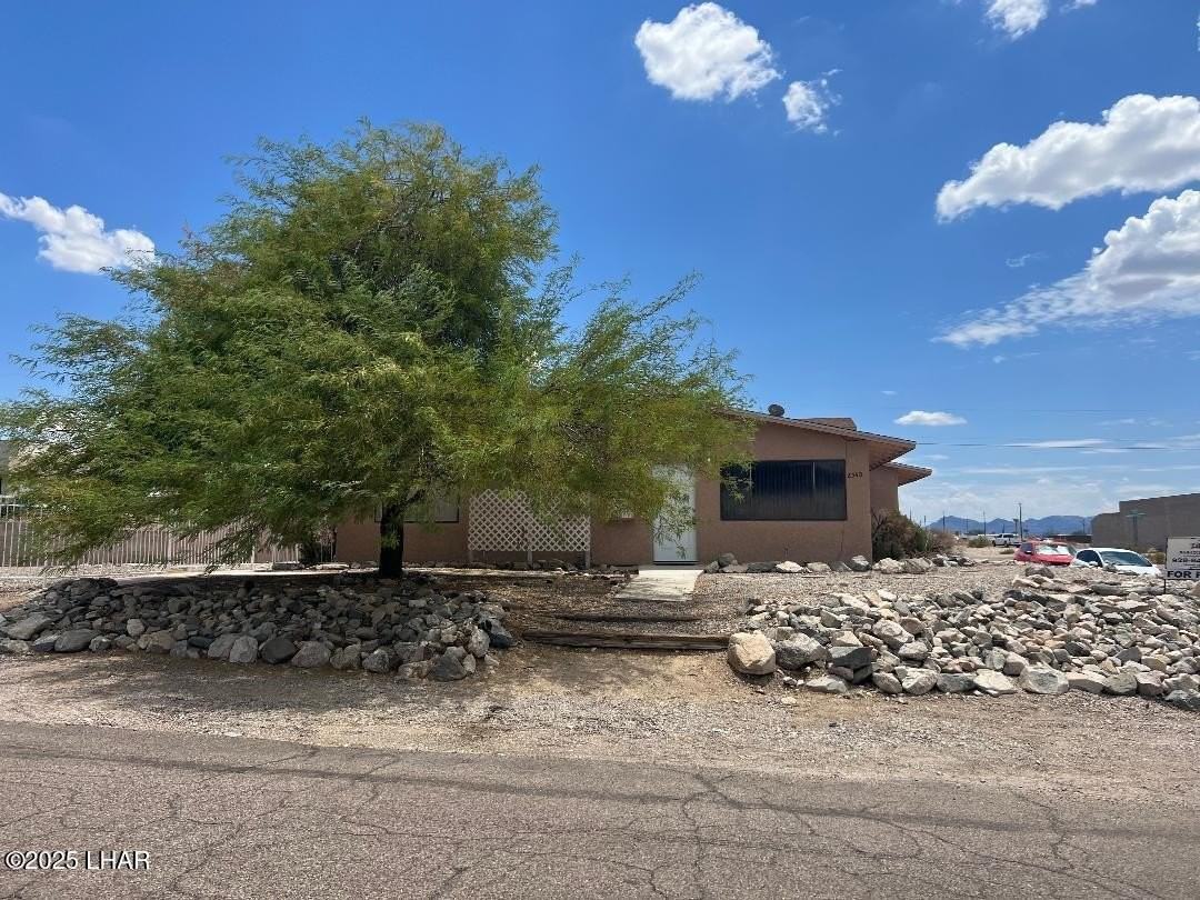 2540 Palisades Dr Apt 3 - Photo 6 of 11