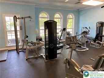 8517 Gateway Rd - Photo 4 of 50