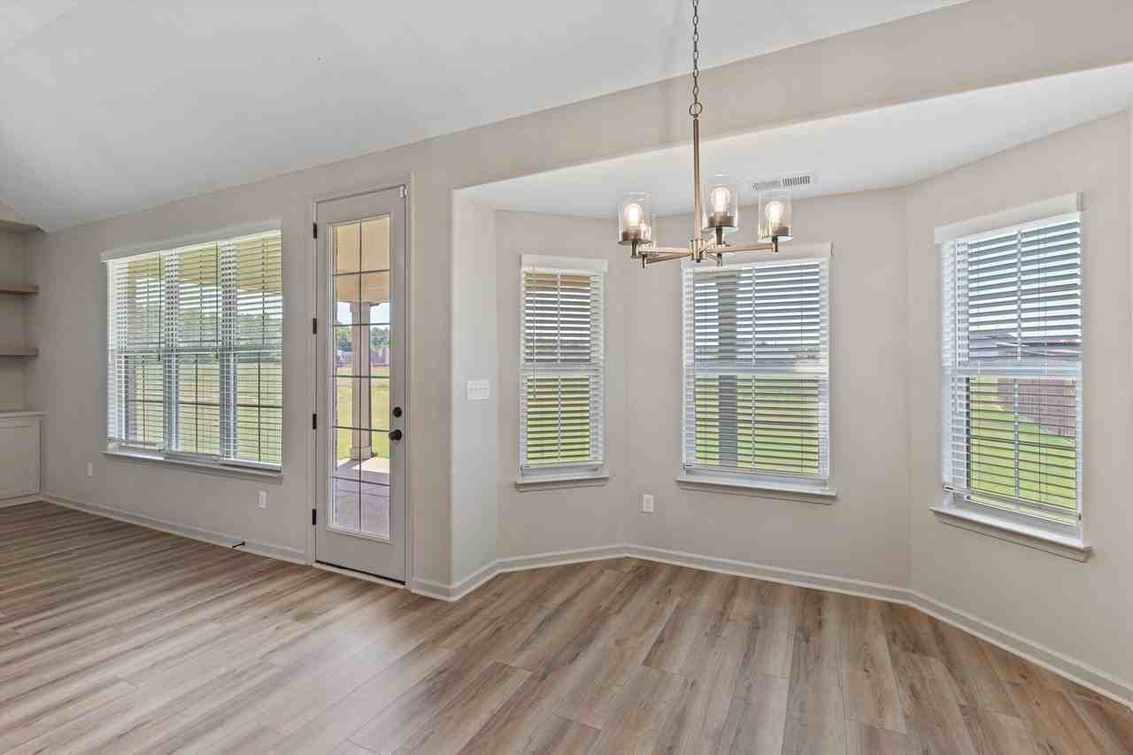 40 Hidden Field Cv - Photo 5 of 20