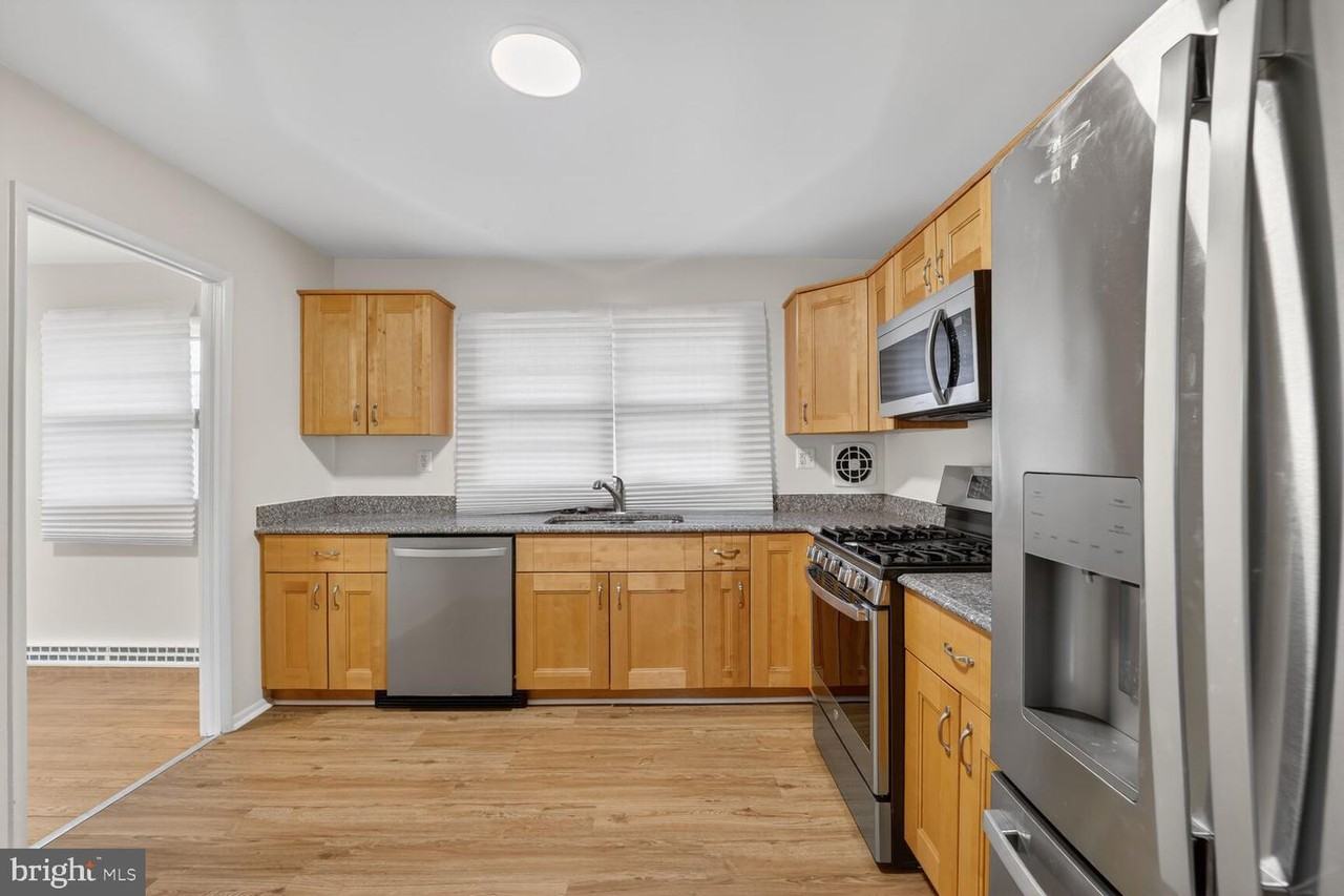 5421 Henderson Way #1 - Photo 6 of 16