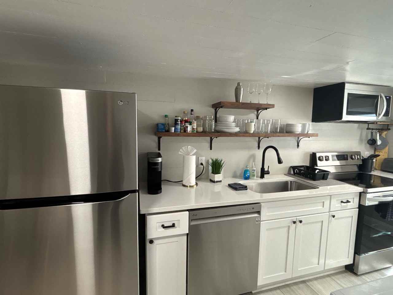 804 Holloway St #2 - Photo 7 of 19