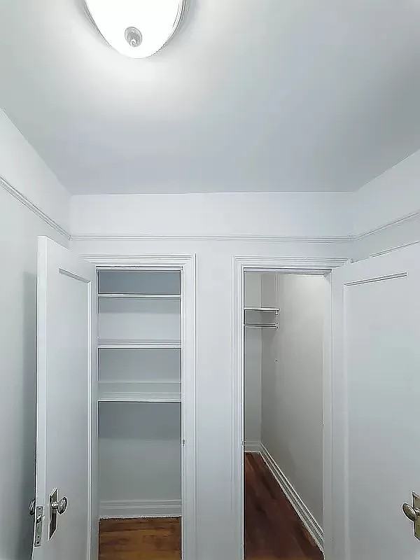 400 E 75th St #16 - Photo 2 of 8