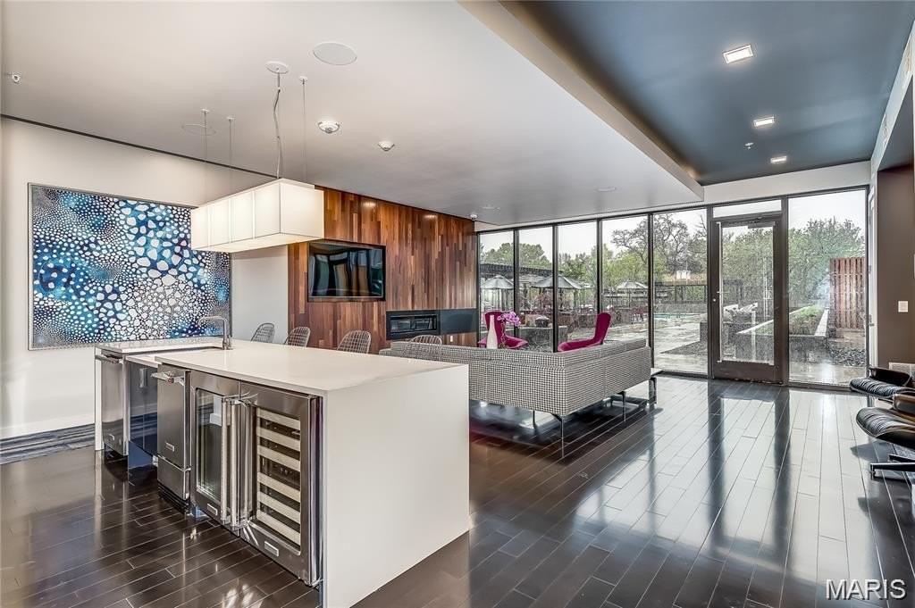 4101 Laclede Ave #316 - Photo 3 of 20